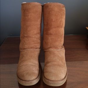 UGG Classic Tall Chestnut Boots Size 6
