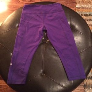 Lululemon yoga pants