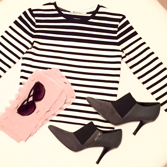 ❄️TAHARI Boardroom Shoebooties❄️