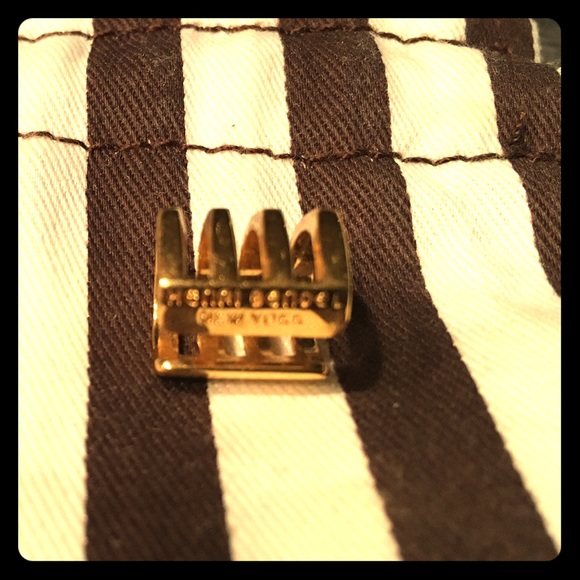 ❌Preowned Henri Bendel Bolt Ear Cuff❌ - Picture 1 of 3
