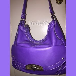 Beautiful Grape Shoulder Bag