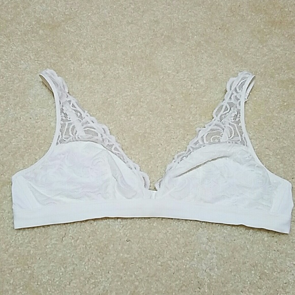 Victoria's Secret Lace plunge bralette