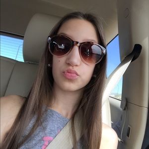 Meet your Posher, Natalya