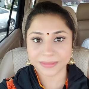 Meet your Posher, Gina