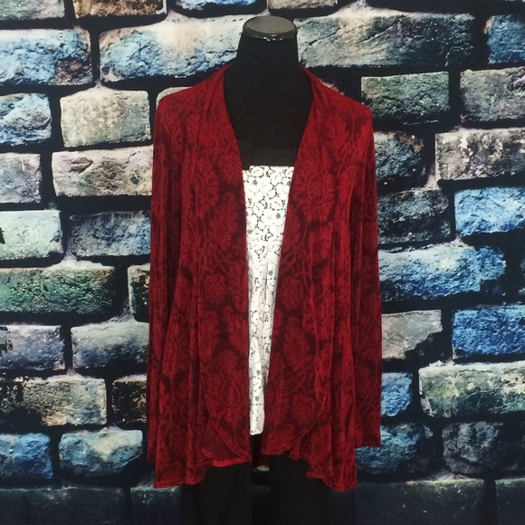 Maroon Patterned Cardigan