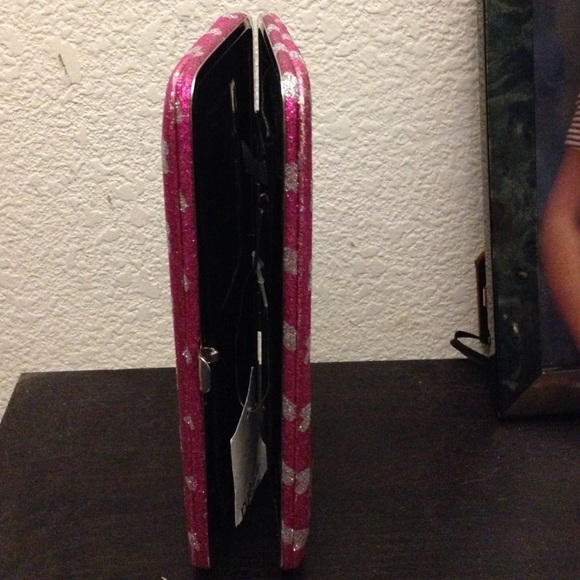 Wallet - Picture 3 of 4