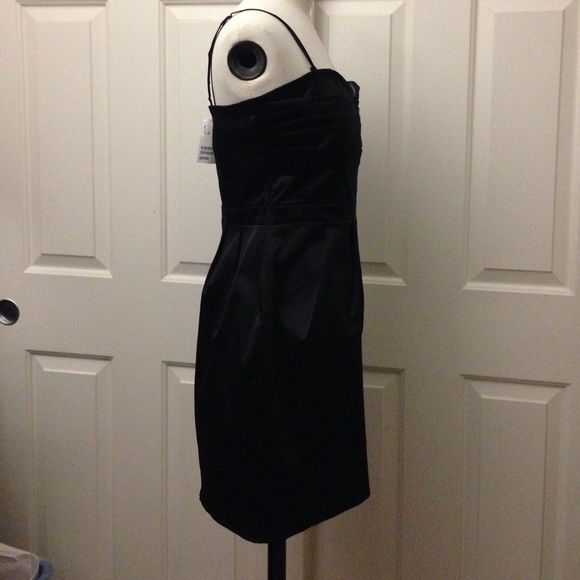 Little black dress - Picture 2 of 4