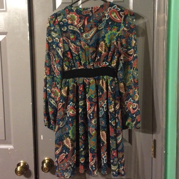 Long sleeve dress with sheer sleeves and belt - Picture 2 of 3