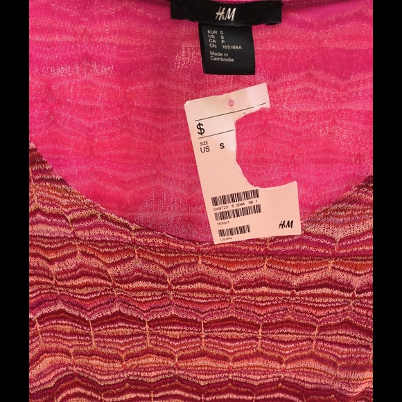 CLOSET CLOSED FOR SUMMER - Picture 3 of 3