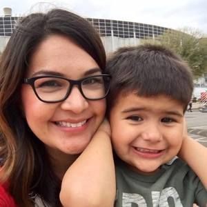 Meet your Posher, Monica