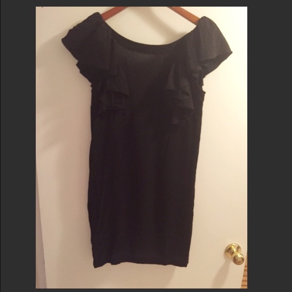 Little Black Dress with ruffle sleeves