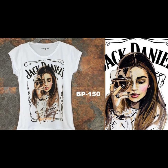 Tee shirt