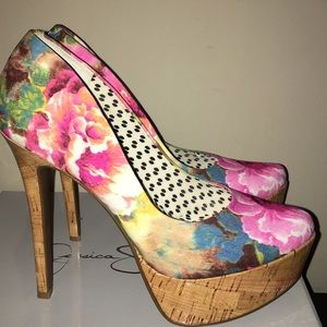 Jessica Simpson Wanelo Floral Platforms