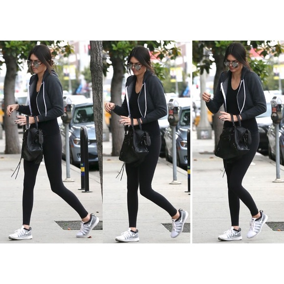 Nike Flyknit Lunar 2 Sneakers - Picture 2 of 3