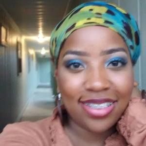 Meet your Posher, Ebony