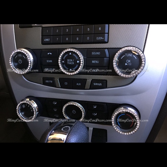 Bling Ring Emblem Sticker, DIY Car Bling Accessory - Picture 3 of 4