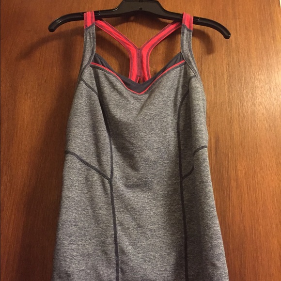 Workout top