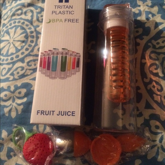 BUNDLE DEAL .  Fruit infused water bottle infuser - Picture 1 of 1