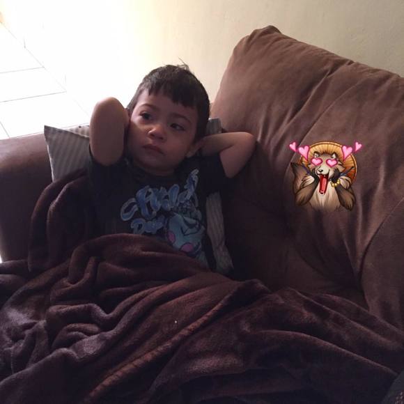 Meet your Posher, Karina - Picture 1 of 1