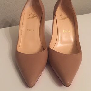 Additional Photos Christian Louboutin Pumps