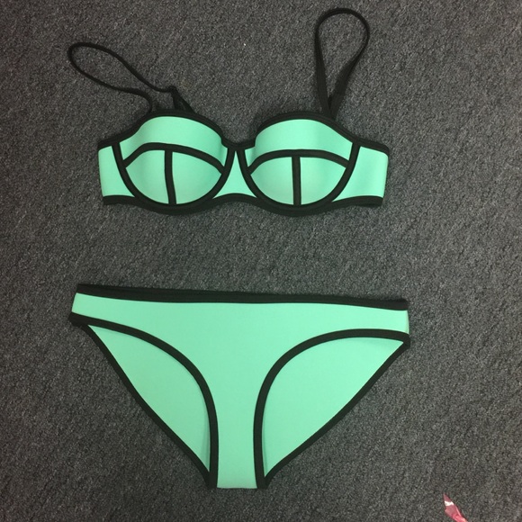 Triangl Bikini Perfect Condition!