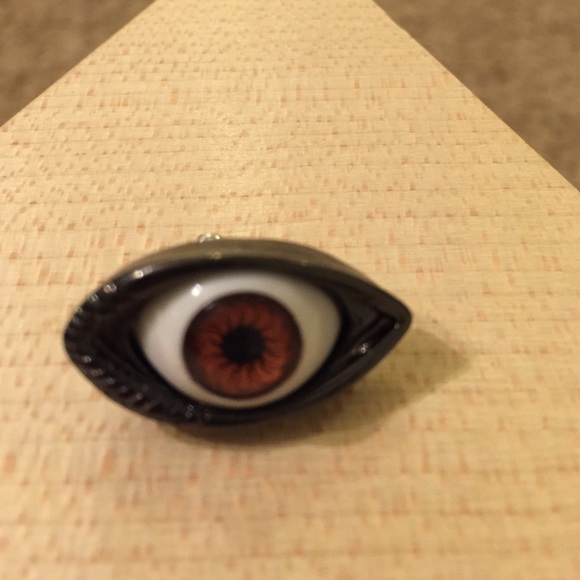 Eye earrings - Picture 4 of 4