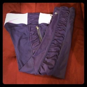 Purple Lululemon running crop tights