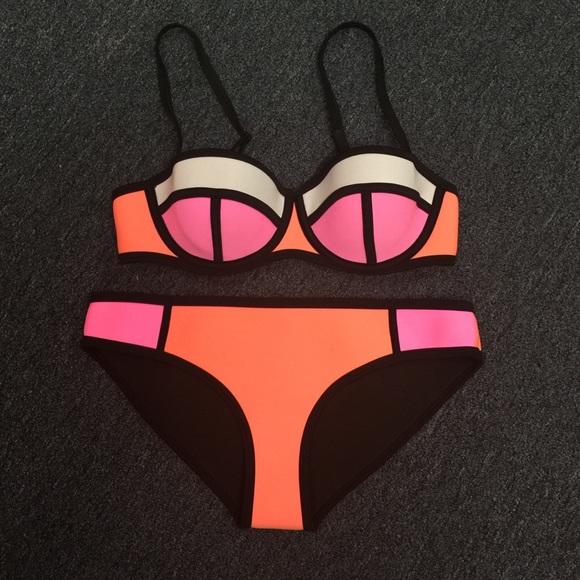 Triangl Bikini BRAND NEW