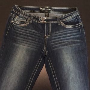 Ariya Jeans boot cut Size 13/14