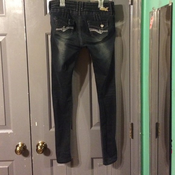 High waisted dark light wash jeans - Picture 2 of 3