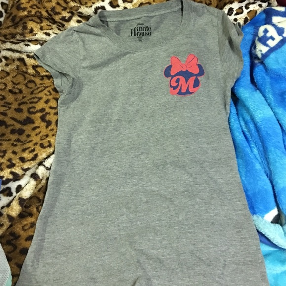 Minnie Mouse tee - Picture 2 of 2