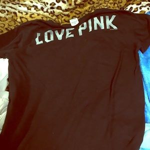 VS pink tee