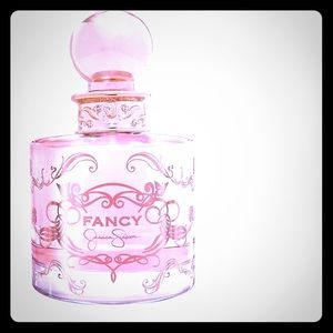 Fancy Perfume by Jessica Simpson