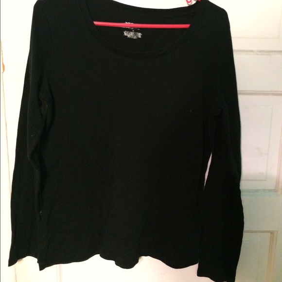 Long sleeve tee