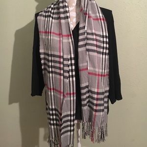 Plaid scarf