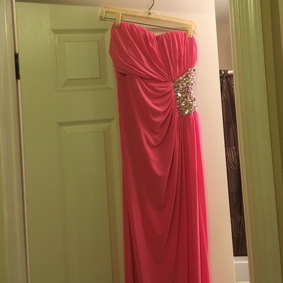 Prom Dress - Picture 4 of 4