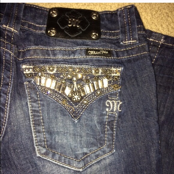 Miss Me Studded Jeans - Picture 3 of 4