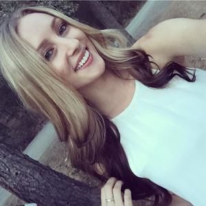 Meet your Posher, Hillary