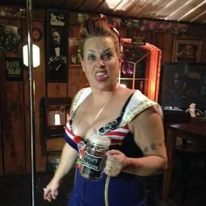 Meet your Posher, Tonia