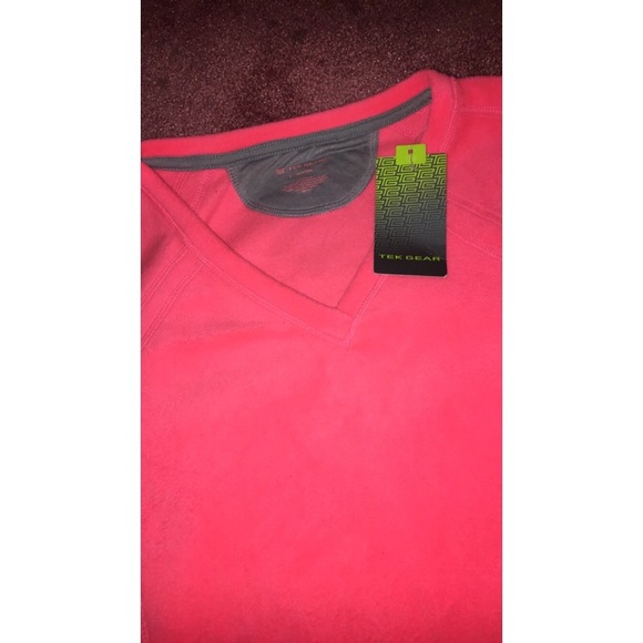 Tek Gear Women's Microfleece V-neck Shirt - Picture 3 of 4