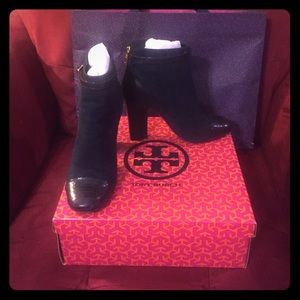 Tory Burch Navy Gracie Booties