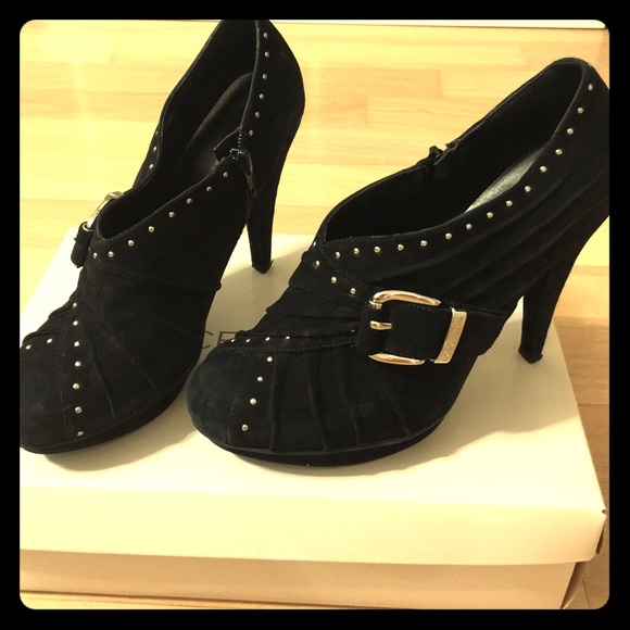 BCBGeneration high heeled booties