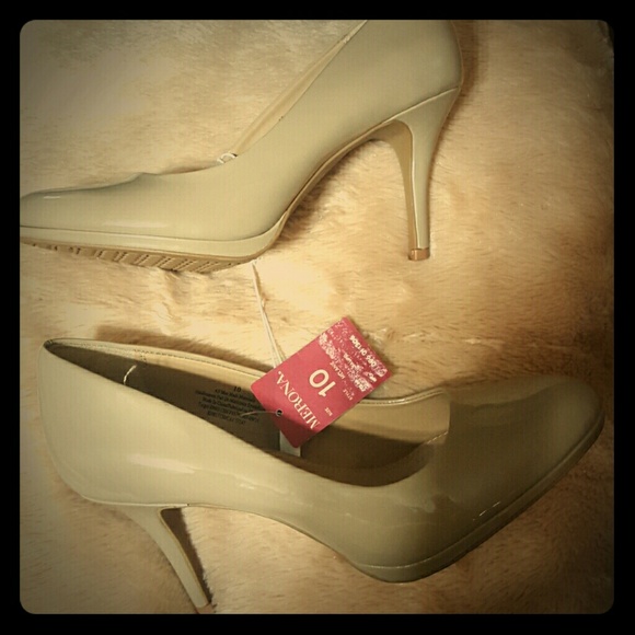 Shoes/heels