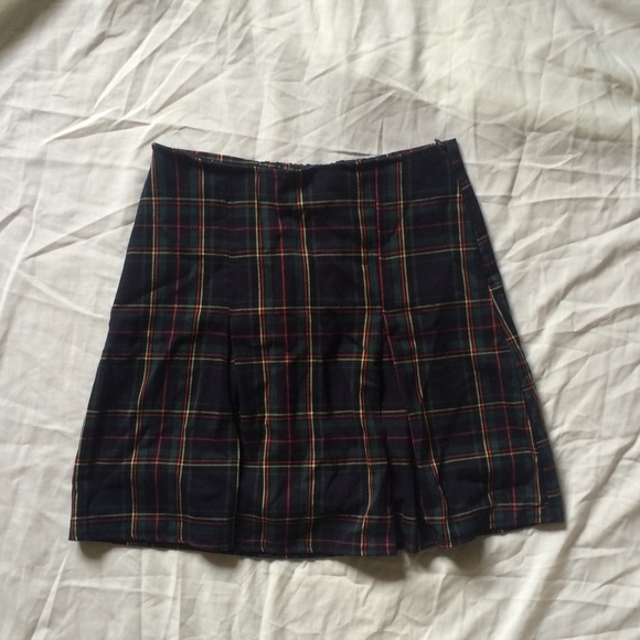 Brandy Melville Tartan Kaitlee Skirt