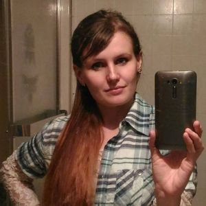 Meet your Posher, Desiree