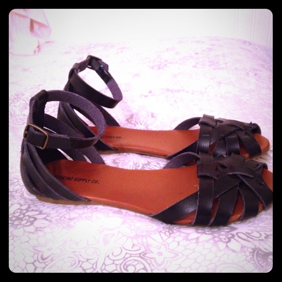 Black ankle strap sandals - Picture 1 of 2