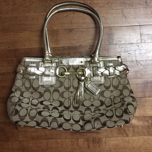 Barely used authentic coach purse