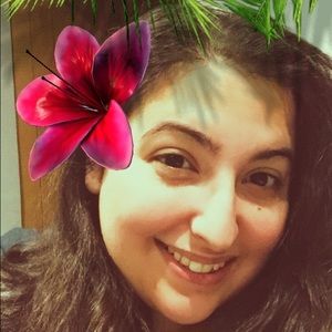 Meet your Posher, Stephanie