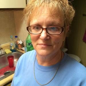 Meet your Posher, Corinne