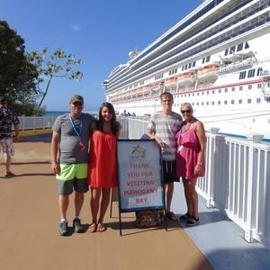 Meet your Posher, Lisa